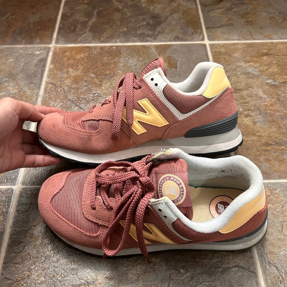 New Balance 574 Pink and White Sneakers